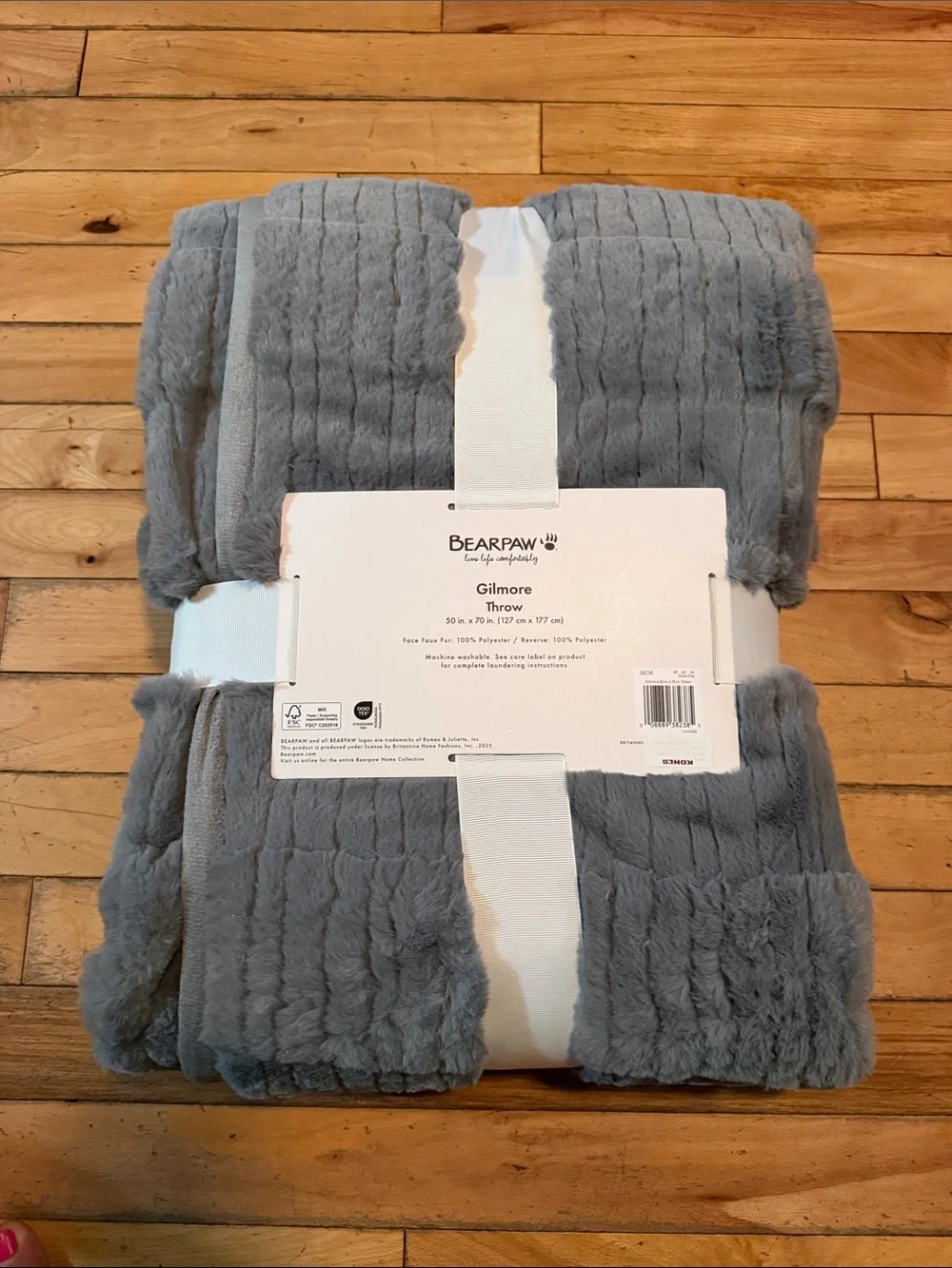 BearPaw Gilmore Plush Throw Blanket in Light Gray